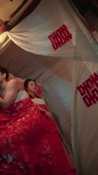 ย้อนกลับไปโดนแม่ผัวหลงรัก