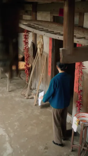 ย้อนกลับไปโดนแม่ผัวหลงรัก