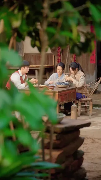 ย้อนกลับไปโดนแม่ผัวหลงรัก