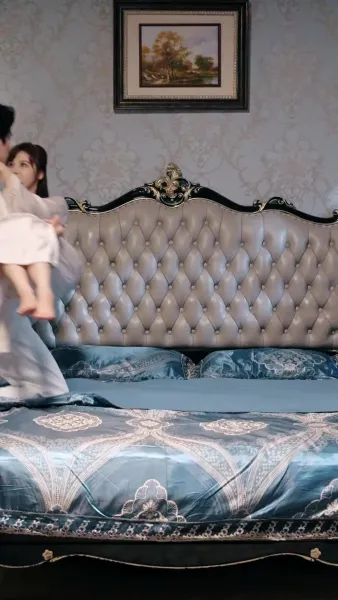 ตกสู่โลกของเธอ