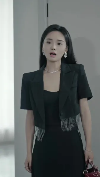 ตกสู่โลกของเธอ