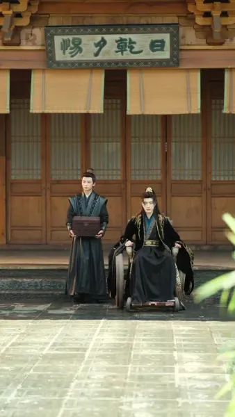 บุปผาบนอาชาศึก