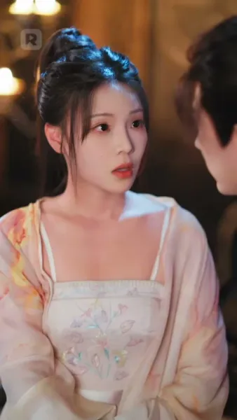 บุปผาบนอาชาศึก