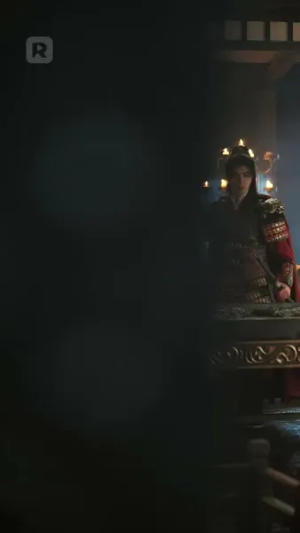 บุปผาบนอาชาศึก