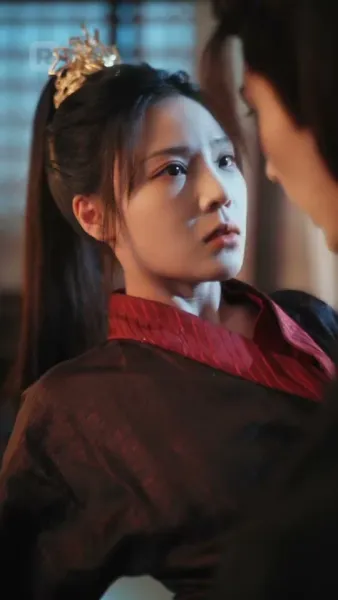 บุปผาบนอาชาศึก