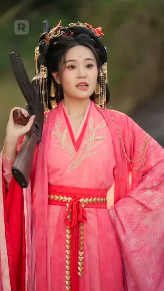 บุปผาบนอาชาศึก