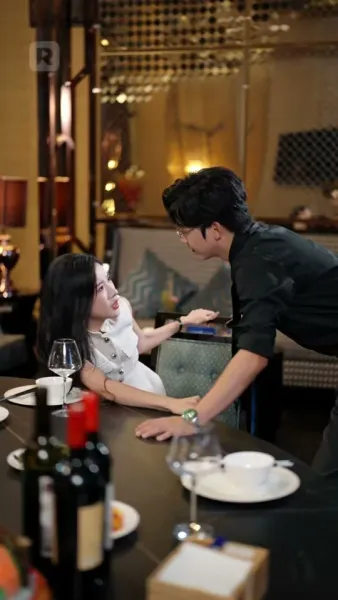 เขยที่ท่านตามหาคือประมุข