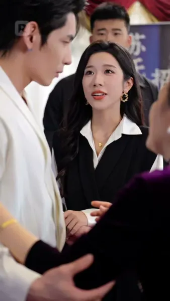 เขยที่ท่านตามหาคือประมุข