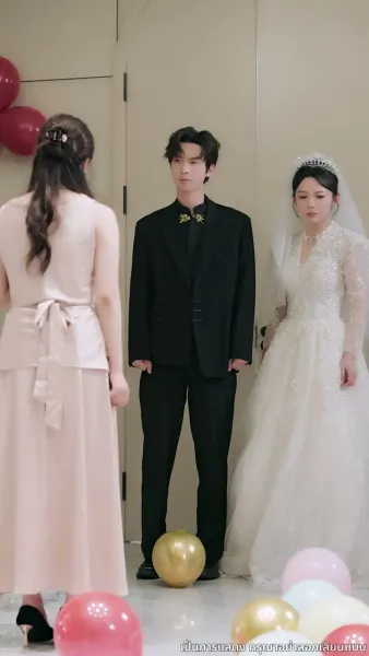 บทกวีล่าข้ามเวลา