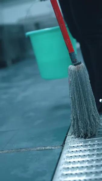 อย่าท้าทาย ทายาทสาว