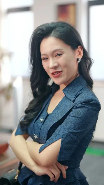 อย่าท้าทาย ทายาทสาว