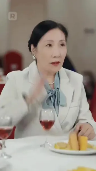 มหาเศรษฐีในร่างช่างก่อสร้าง