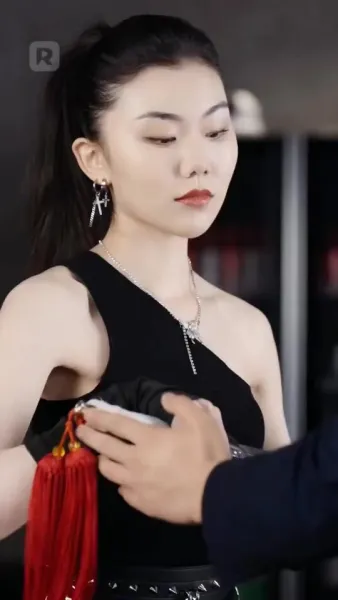 มหาเศรษฐีในร่างช่างก่อสร้าง