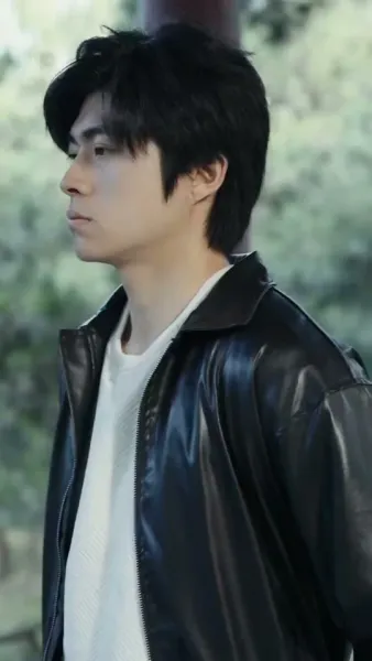 มหาเศรษฐีในร่างช่างก่อสร้าง