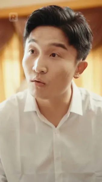 มหาเศรษฐีในร่างช่างก่อสร้าง