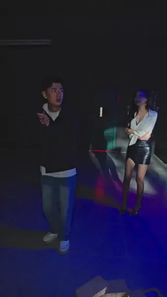 หนีตายกับบอสสาวสวย