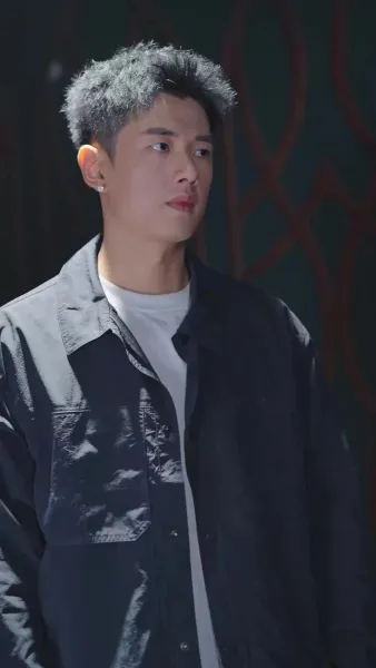 หนีตายกับบอสสาวสวย