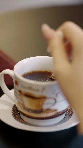 จากของปลอมสู่ความยั่งยืน