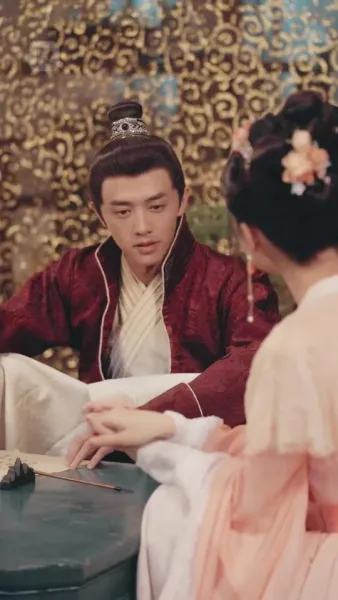 ตื่น มา อีก ที ก็ เป็น เจ้าสาว อวบ ของ พลทหาร