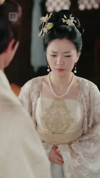 ตื่น มา อีก ที ก็ เป็น เจ้าสาว อวบ ของ พลทหาร