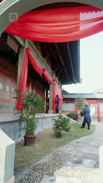 ตื่น มา อีก ที ก็ เป็น เจ้าสาว อวบ ของ พลทหาร