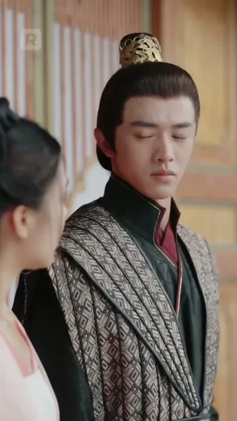 ตื่น มา อีก ที ก็ เป็น เจ้าสาว อวบ ของ พลทหาร