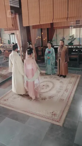 ตื่น มา อีก ที ก็ เป็น เจ้าสาว อวบ ของ พลทหาร