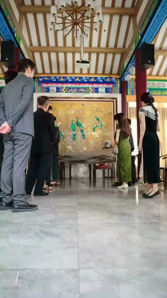 ข้ามกาลเวลามาคว้าพู่กัน