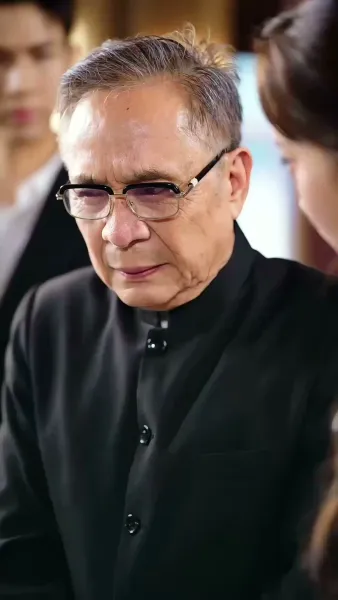 ข้ามกาลเวลามาคว้าพู่กัน