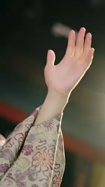 หวนคืนเพื่อรักท่านอีกครา