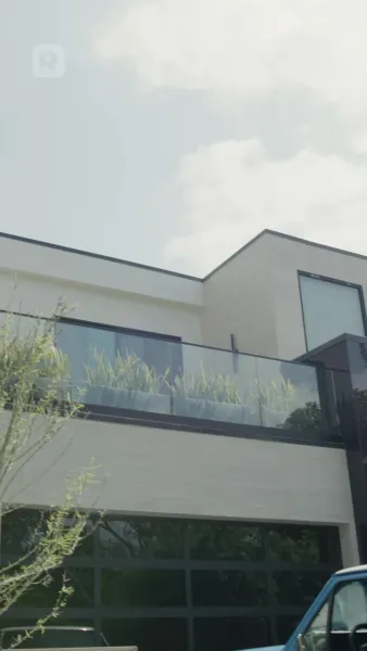 โชคชะตาพาเรามาเจอกันอีกครั้ง