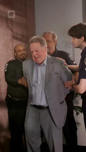 โชคชะตาพาเรามาเจอกันอีกครั้ง