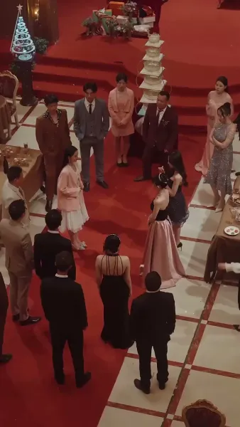 กุหลาบที่ร่วงหล่น