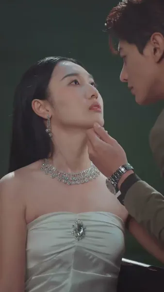 กุหลาบที่ร่วงหล่น