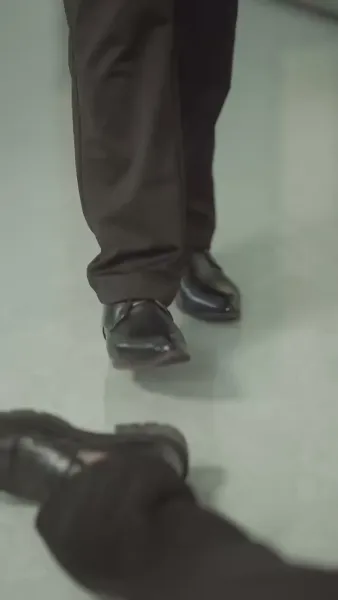 กุหลาบที่ร่วงหล่น