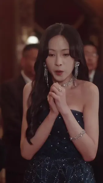 กุหลาบที่ร่วงหล่น