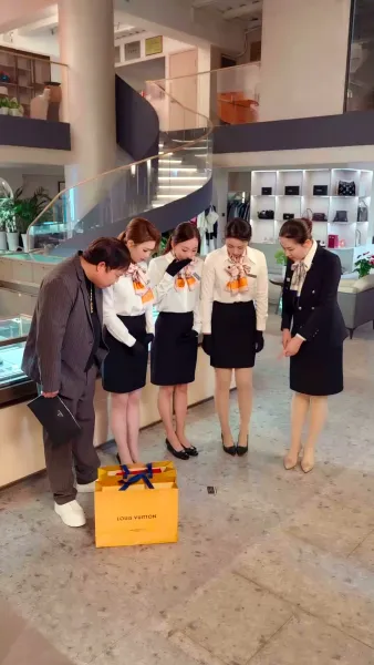 สายใยนำพารัก