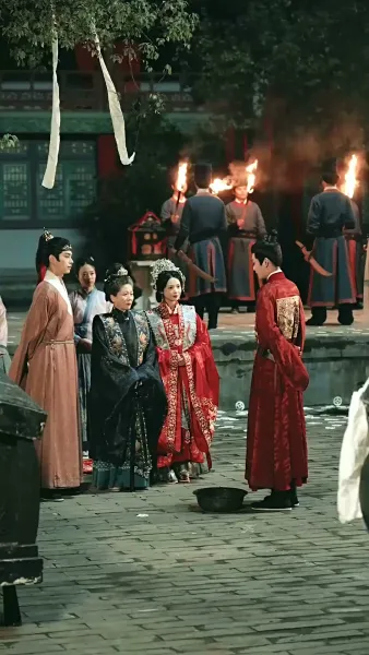 ชะตารักชายาพยากรณ์