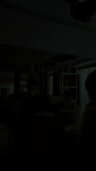 รัตติกาลใกล้สาง