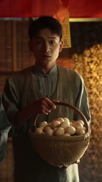 เขี้ยวและเงา