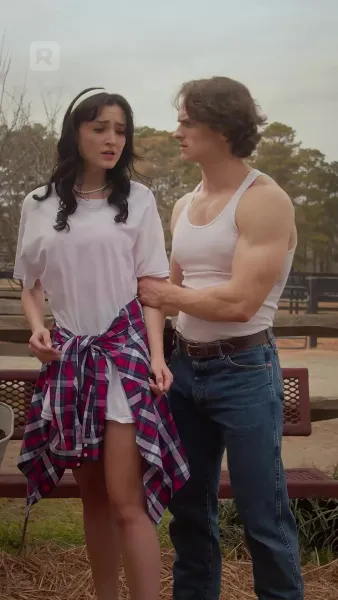 ถูกปลดปล่อยโดยชาวไร่สุดเซ็กซี่