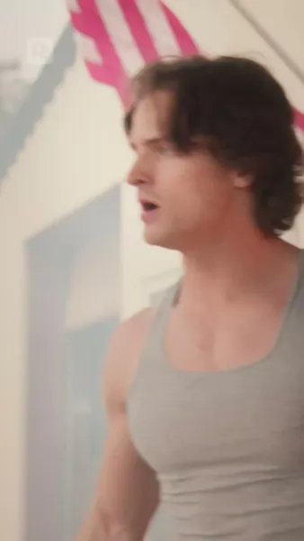 ถูกปลดปล่อยโดยชาวไร่สุดเซ็กซี่