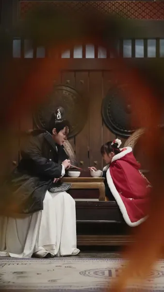 เจ้าตัวน้อยนำโชค ให้ท่านพ่อรุ่งเรือง