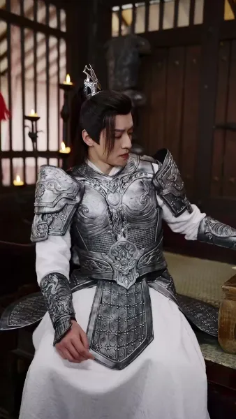 เจ้าตัวน้อยนำโชค ให้ท่านพ่อรุ่งเรือง