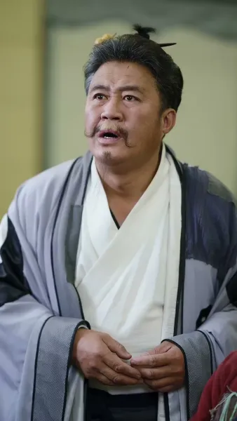 เจ้าตัวน้อยนำโชค ให้ท่านพ่อรุ่งเรือง