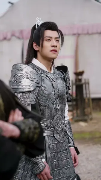 เจ้าตัวน้อยนำโชค ให้ท่านพ่อรุ่งเรือง