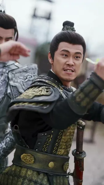 เจ้าตัวน้อยนำโชค ให้ท่านพ่อรุ่งเรือง