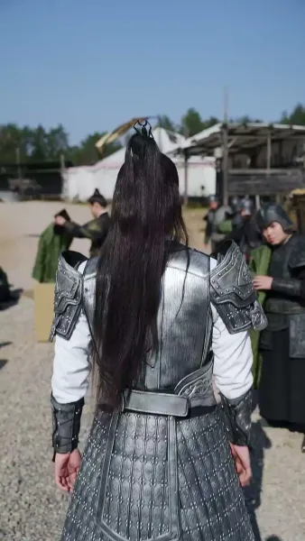 เจ้าตัวน้อยนำโชค ให้ท่านพ่อรุ่งเรือง