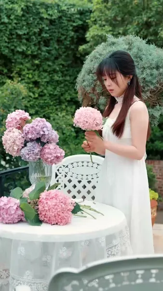 คำว่ารักคงยังไม่พอ