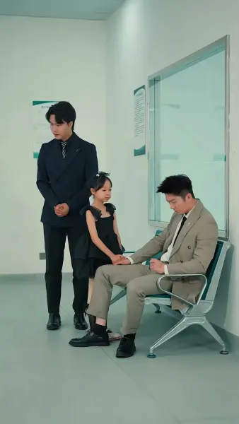 คำว่ารักคงยังไม่พอ